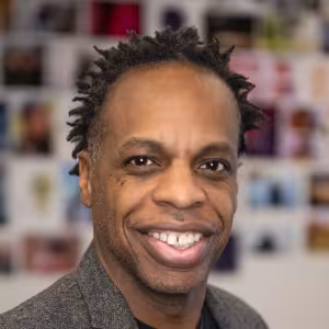 Headshot photo of Lee Garr