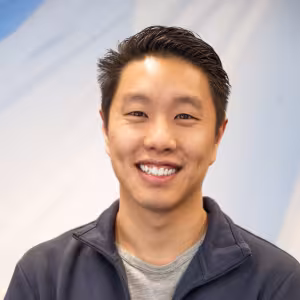 Headshot photo of Yeng Her