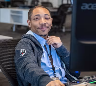 Photo of Summit IT graduate, Shamarrez