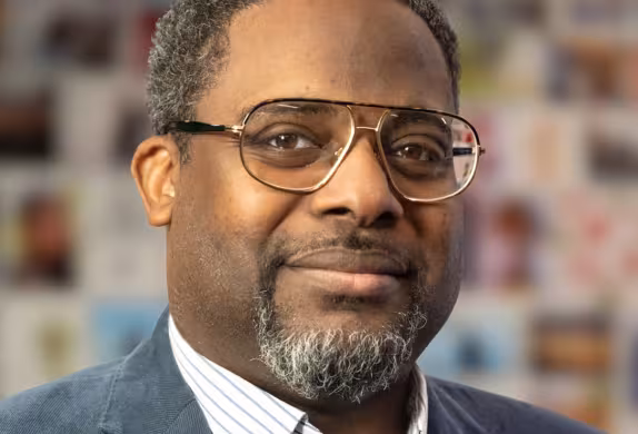 Headshot photo of Raazon King