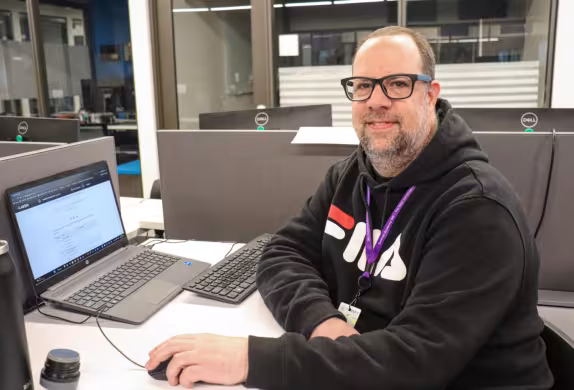 Headshot of Randall Muse