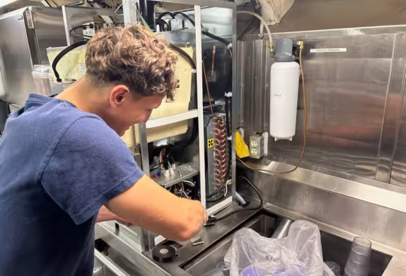 Summit electrician alumni Tommy Manley